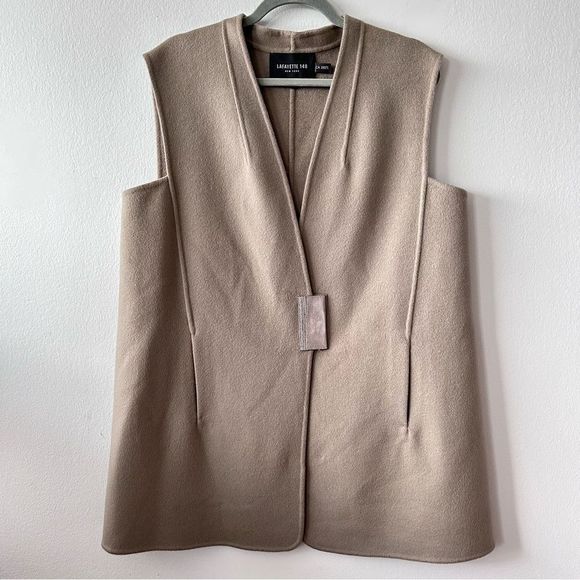 Lafayette 148 New York Jackets & Blazers - Lafayette 148 Cashmere long vest with magnetic closure